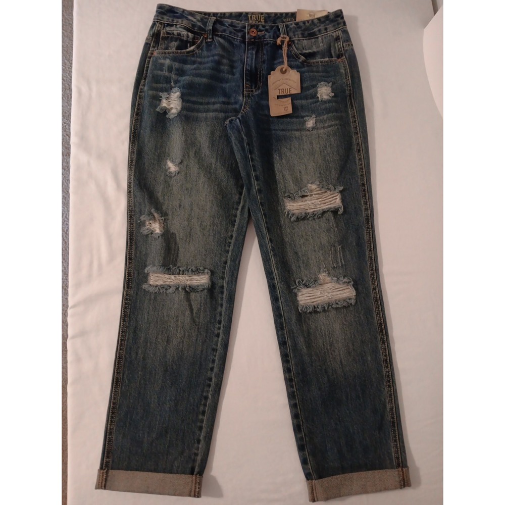 True Craft Junior's Girlfriend Rigid Jeans NWT Sz.5 Blue Rips Young Contemporary